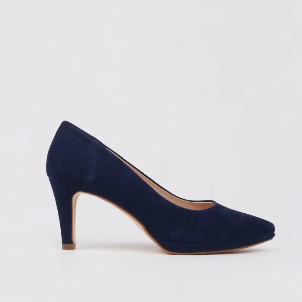 Buty na platformie zamszowe