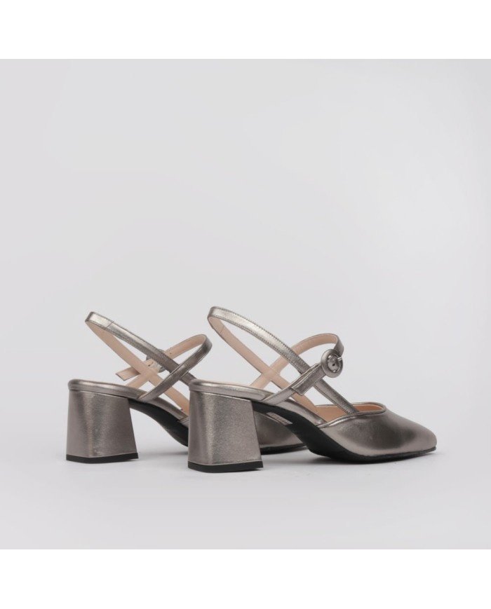 Buty na wygodnym obcasie - obrazek 2