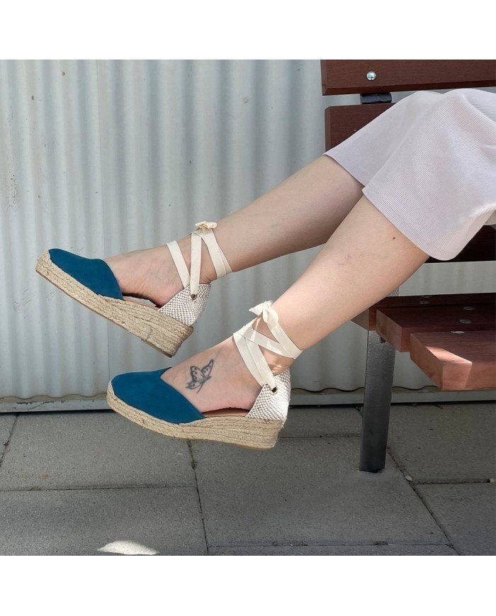 Niskie espadryle na koturnie - obrazek 2