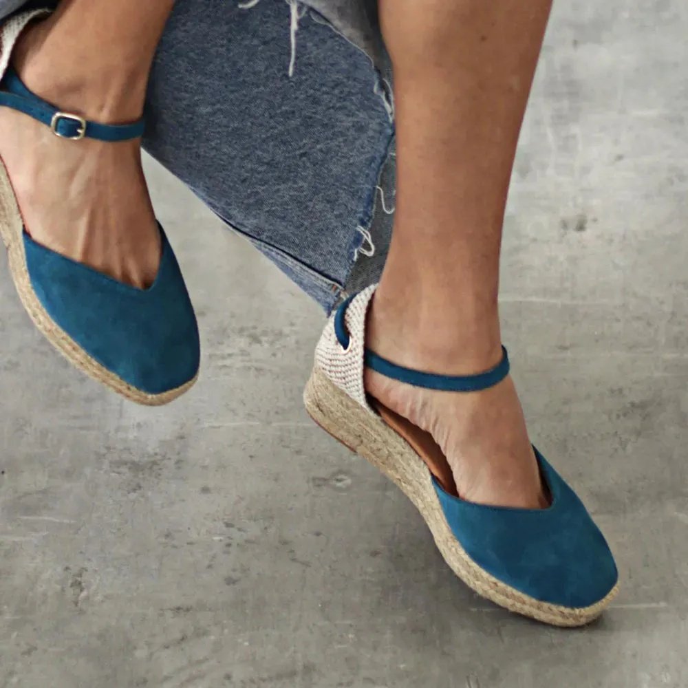 Niskie espadryle na koturnie - obrazek 3