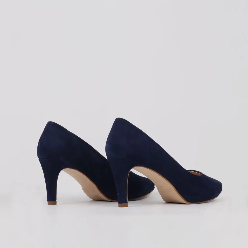 Buty na platformie zamszowe - obrazek 4